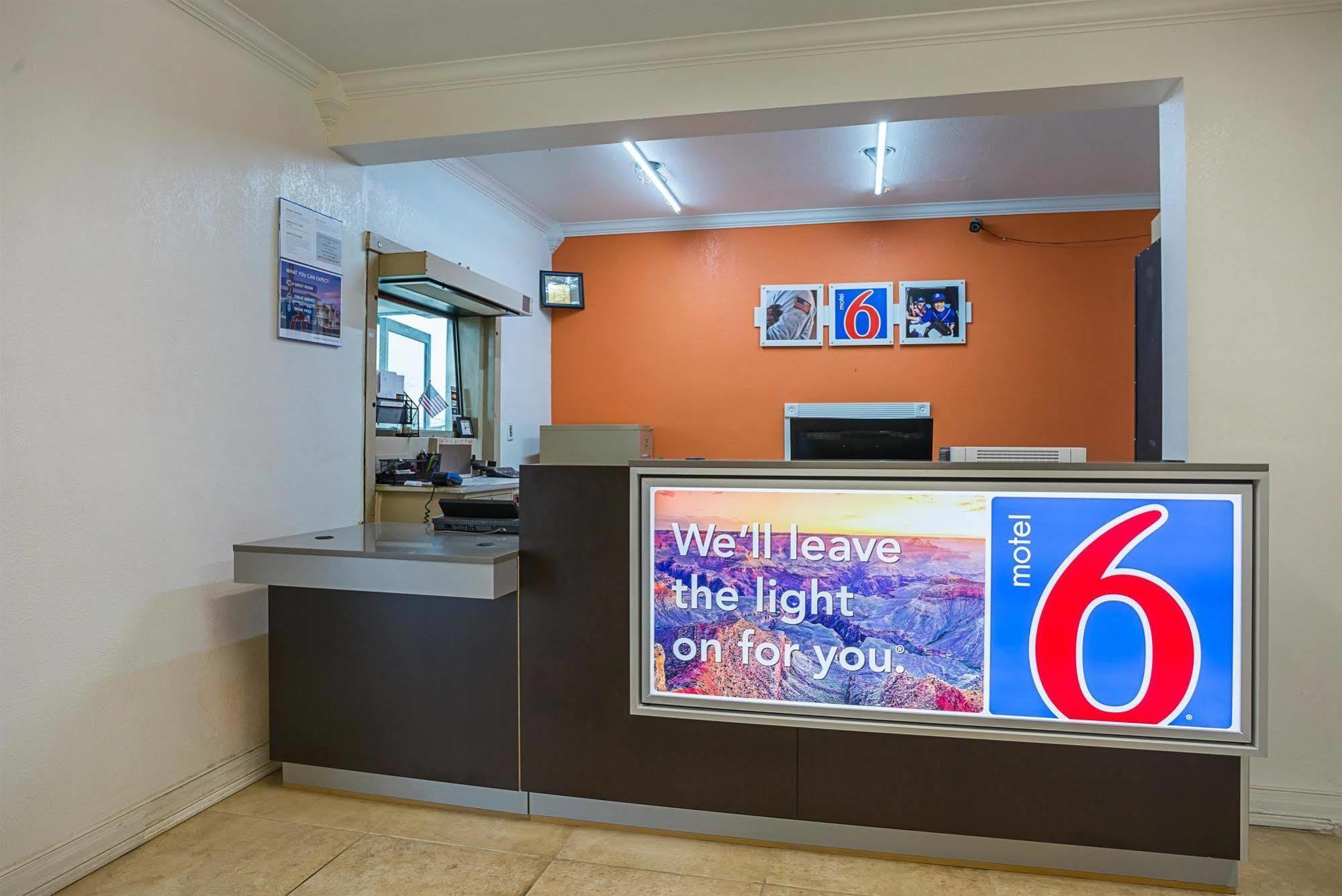 Motel 6-Brinkley, Ar Exterior photo